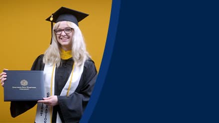 Gigi Bell, a 2025 bachelors in business administration graduate from SNHU.