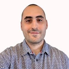 Alex Petitto, an SNHU graduate with his bachelors degree in cybersecurity.