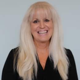 Dr. Karen Wilkinson, associate dean overseeing online communication programs at SNHU. 