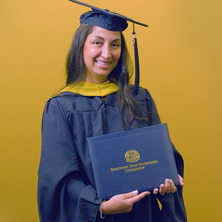 Luciana Henderson, a 2025 SNHU graduate who earned a master of science in nursing with a concentration in nursing education.
