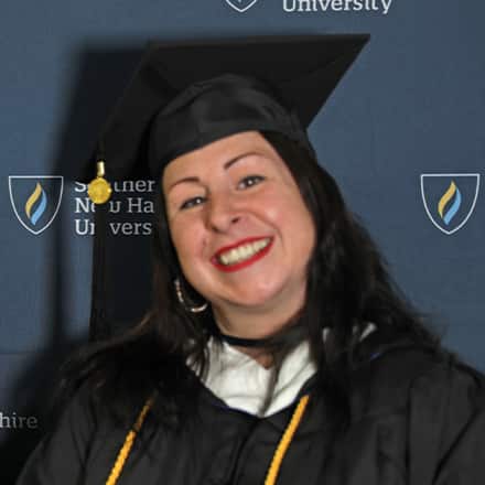 Mellissa Honings, a bachelor's in psychology graduate at SNHU