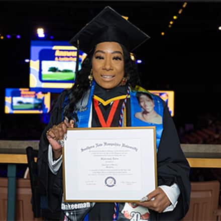 Remy Twine, associate degree in marketing graduate from SNHU.