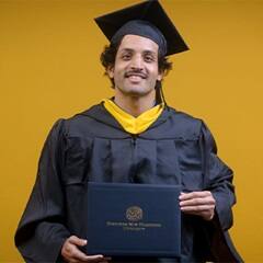 Tarun Vijjali, a 2025 bachelor's in business administration graduate from SNHU.