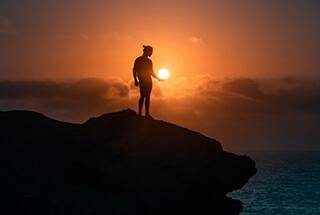 Never Let the Sun Set, By Alexandre Mertens