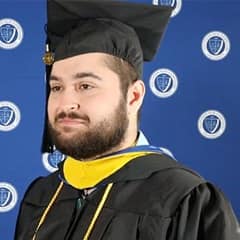 Daniel Sylvester, a 2023 graduate from SNHU with an environmental science degree and a double major in biology.