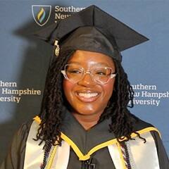 Jamelle Pigott '23, who earned her associate degree in business administration online at SNHU.