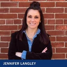 Jennifer Langley, a 2016 SNHU graduate and career advisor