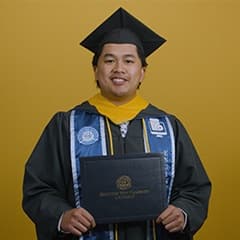 Julliane Pamfilo, a 2026 graduate who earned a bachelor's in computer science with a concentration in software engineering at SNHU.