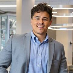 Kevin Bucardo '25MBA, MBA graduate from SNHU.