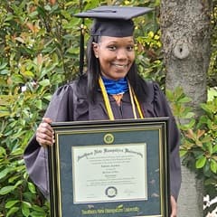 Latisha Aguilar, a 2021 graduate from SNHU with a bachelor's in psychology.