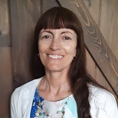 Laurie Lewis, a career advisor at SNHU.