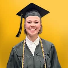 Makaiyla Anderson, bachelor's in environmental science from SNHU.