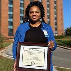 Miranda Lilley, a 2024 graduate from SNHU with a BSN degree.