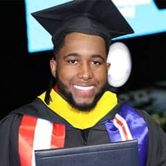 Pedro Borges, a 2024 graduate from SNHU with a BS in Business Administration.