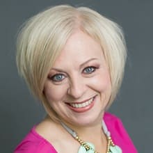 Dr. Kelly Hoban, an adjunct instructor in SNHU's online master's in online teaching program.