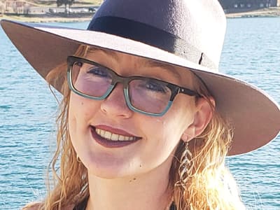 Vanessa R. Harvey ‘21