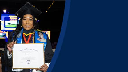 Remy Twine, associate degree in marketing graduate from SNHU.