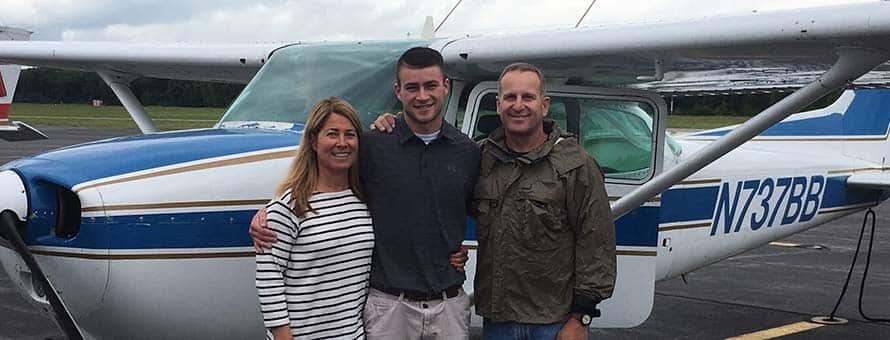 SNHU Students Solo Flight Marks First for Program Banner