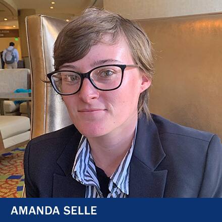 Amanda Selle and the text Amanda Selle