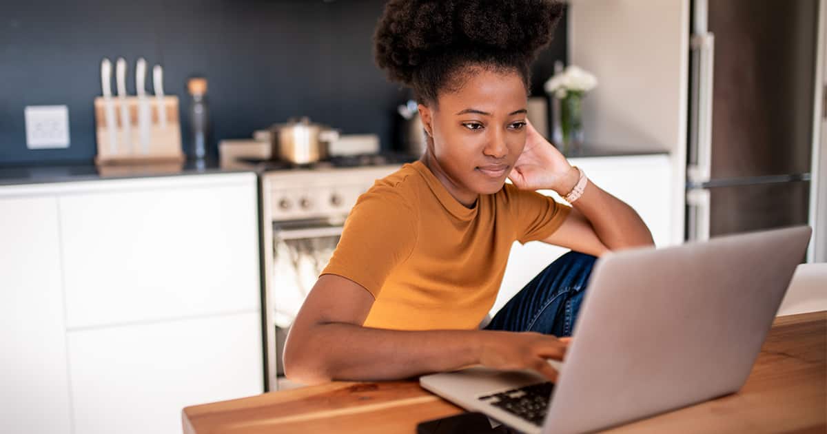 Degrees vs. Certificate Programs: What's the Difference? | SNHU